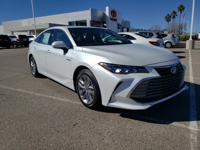 New 2020 Toyota Avalon Hybrid Xle Plus 4d Sedan In Sierra Vista #20240 